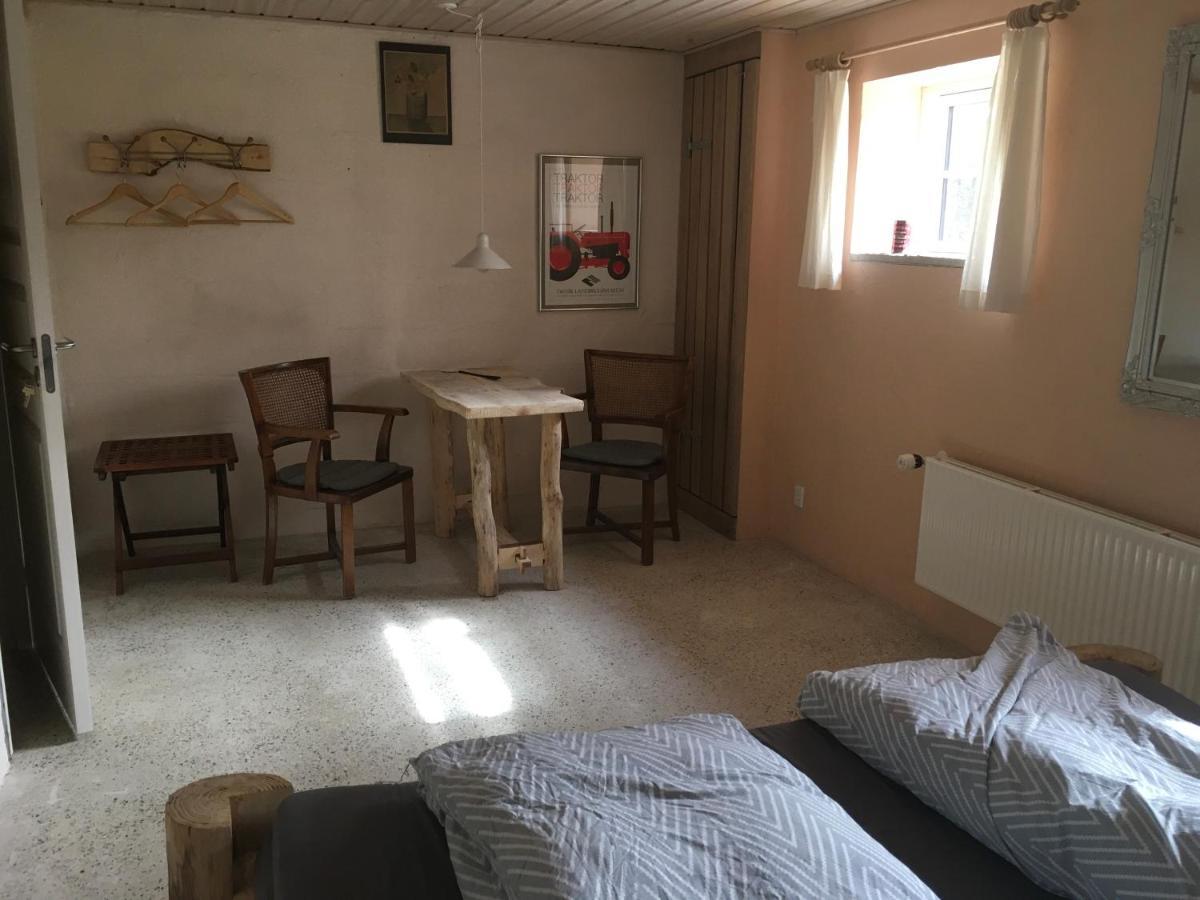 Okker Gokker Gården Hotell Allingåbro Eksteriør bilde